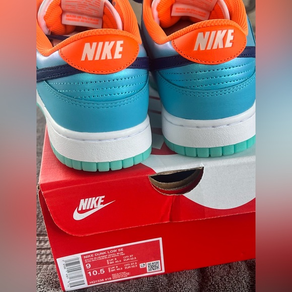 Nike Dunk Low SE Men’s size 9 Women 10.5 Shoe Sneakers HQ1538-416 - Picture 6 of 17